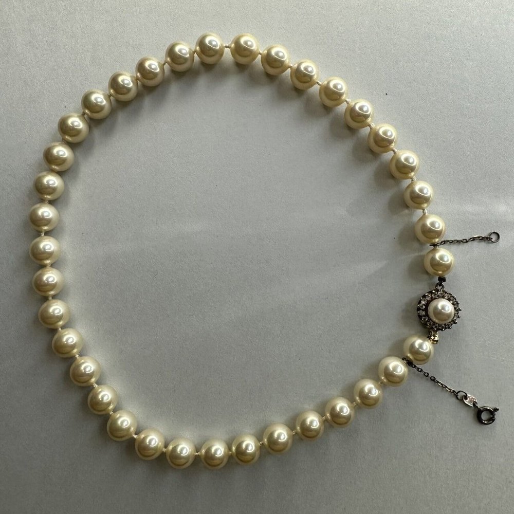 Vintage Pearl Necklace 925 Sterling Clap Rhinestones